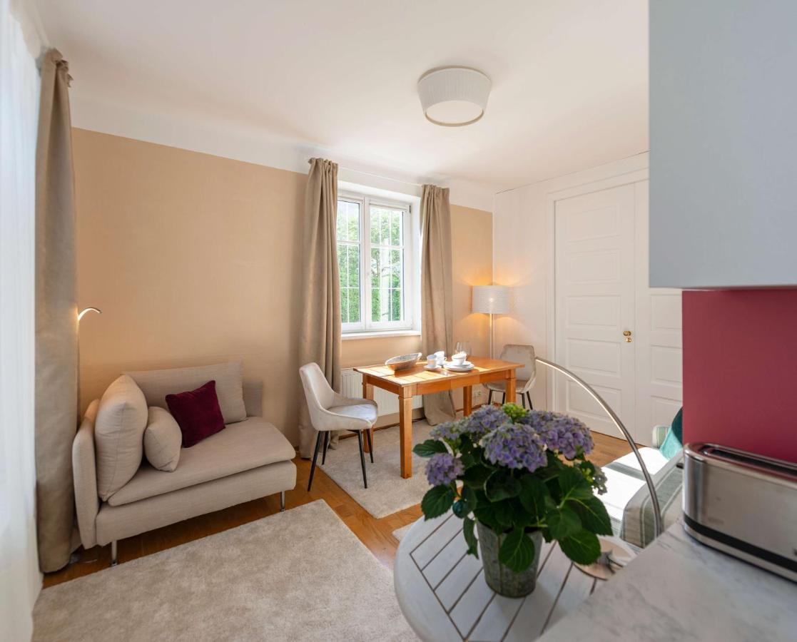 Apartments Am Kurpark Бад-Ишль Экстерьер фото