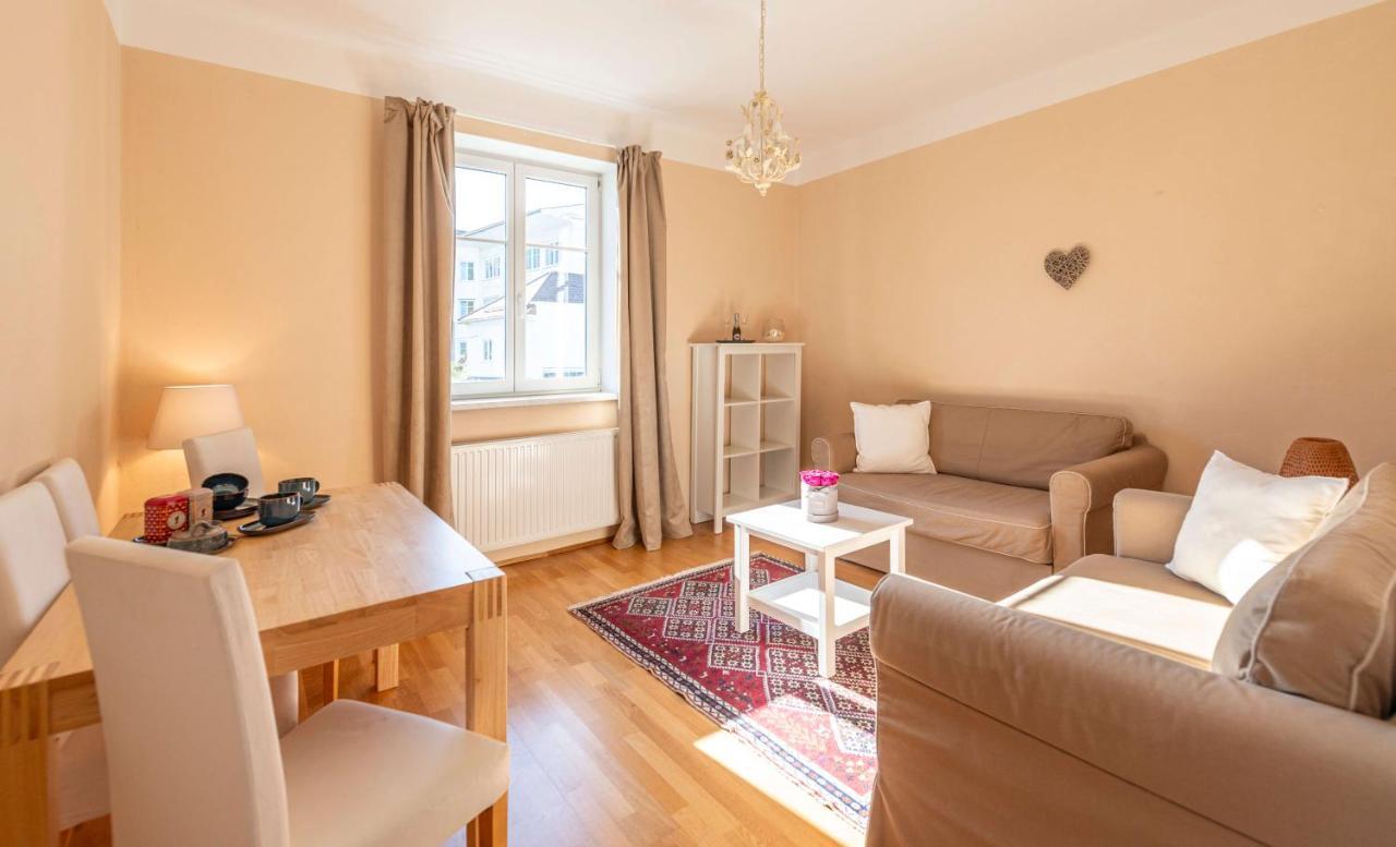 Apartments Am Kurpark Бад-Ишль Экстерьер фото